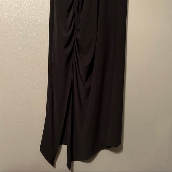 NWT Taylor Sz 12 Black Halter High Slit Maxi Dress! - Picture 5 of 15